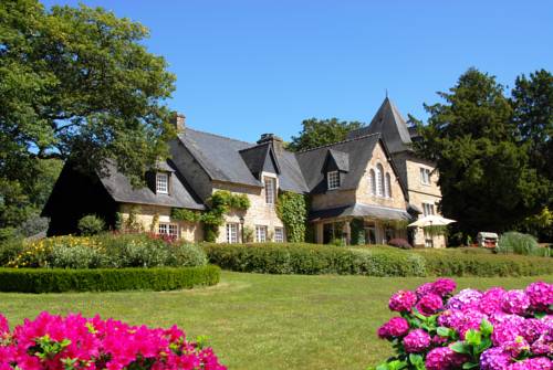 Manoir De Kertalg : Hotel proche de Le Trévoux