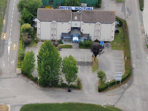 Hotel Noctuel : Hotel proche de Manéglise