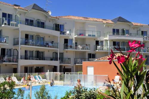 Residhotel Les Jardins de l'Amirauté : Residence proche d'Olonne-sur-Mer