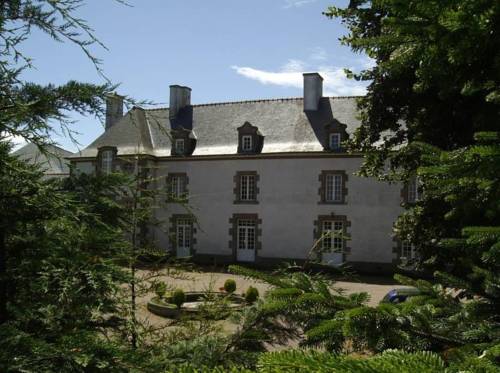 Manoir de la Baronnie : Chambres d'hotes/B&B proche de Saint-Jouan-des-Guérets