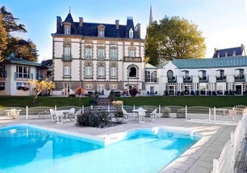 Relais du Silence Hostellerie le Clos de Vallombreuse : Hotel proche de Gourlizon