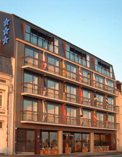 Le Grand Pavois : Hotel proche de Limpiville