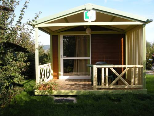 Camping les Hirondelles : Complexe proche de Morionvilliers