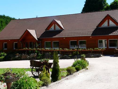 Logis Hotel Restaurant La Petite Auberge : Hotel proche de Villé