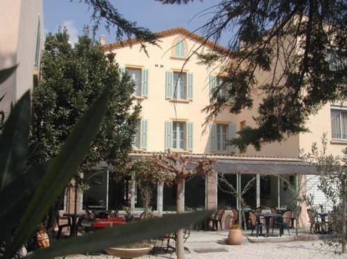 Hotel Du Parc : Hotel proche de La Seyne-sur-Mer