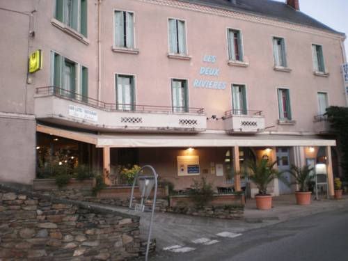 Logis Les Deux Rivières : Hotel proche de Tonnac