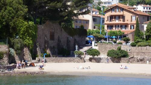 Hotel La Calanque : Hotel proche de Mandelieu-la-Napoule