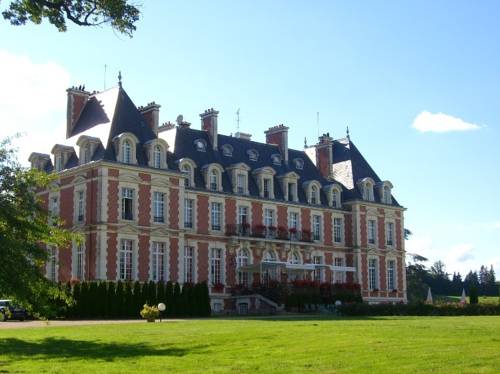Chateau de la Cazine : Hotel proche de Méasnes