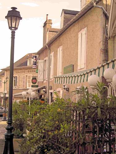 Hotel La Terrasse : Hotel proche de Bougarber