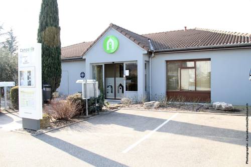 Campanile Lyon Sud Feyzin : Hotel proche de Charly
