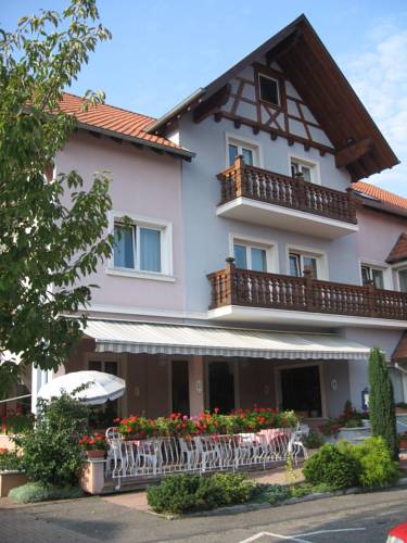 Hôtel-Restaurant Oberlé : Hotel proche de Stattmatten