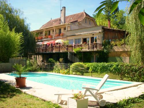 La Bonne Auberge : Chambres d'hotes/B&B proche de Concorès