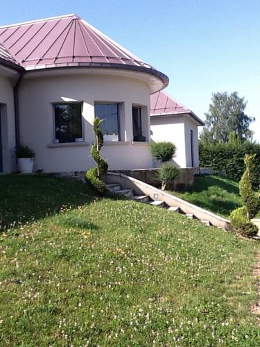 La Villa Des Sens : Chambres d'hotes/B&B proche d'Adelans-et-le-Val-de-Bithaine
