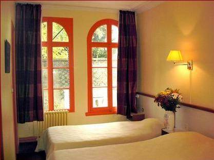 Hotel Celine (Hôtel de la Gare) : Hotel proche de Mont-Saint-Aignan