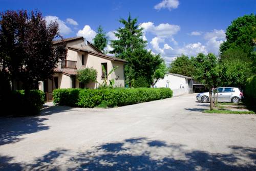 Le Clos Grand : Hotel proche de Cézac