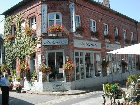 Les Lions De Beauclerc : Hotel proche de Perruel