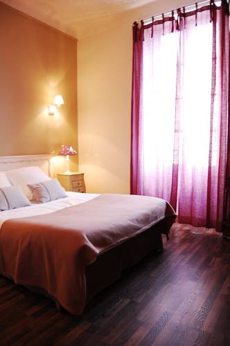 L'Auberge Provençale : Hotel proche de Le Lavandou