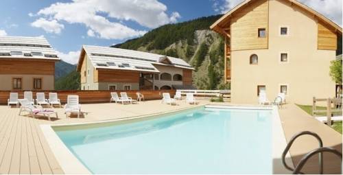 Résidence Les Granges d'Arvieux : Residence proche de Château-Ville-Vieille