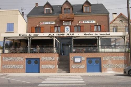Aux Trois Jean : Hotel proche d'Arrest