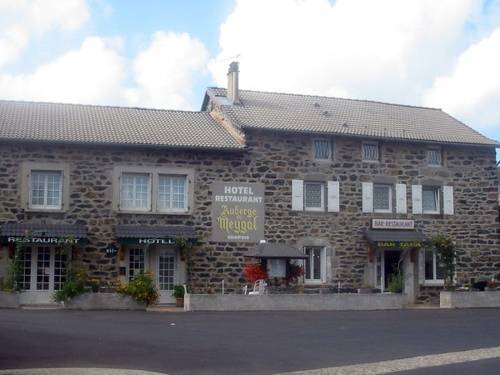 Auberge du Meygal : Hotel proche de Lachapelle-sous-Chanéac