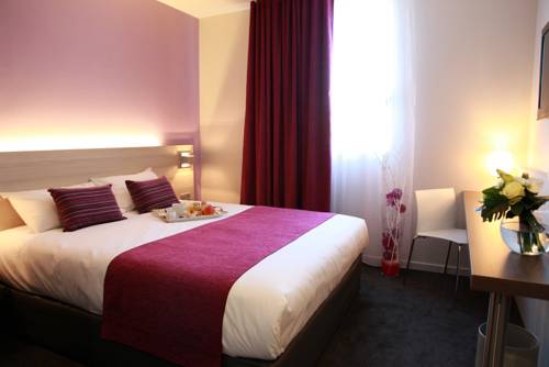 Brit Hotel La Fleur de Rhuys : Hotel proche de Saint-Armel