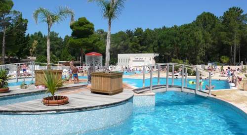 Camping Taxo Les Pins : Complexe proche de Sorède