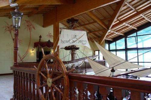 Hôtel Des Pirates : Hotel proche de Vernonvilliers