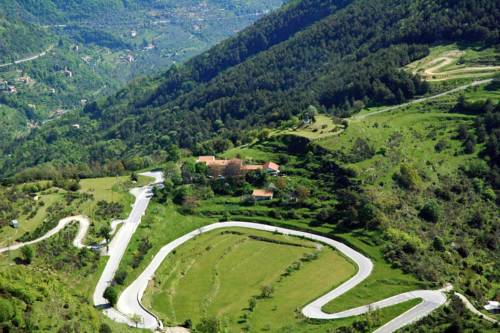 Auberge du Col de Brouis : Chambres d'hotes/B&B proche de Fontan
