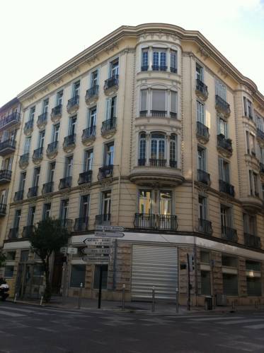 Maison Bonfils : Chambres d'hotes/B&B proche de Nice