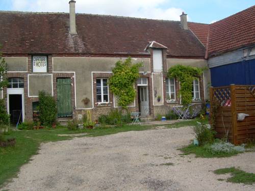 Ferme de l'Art Rural et Populaire : Chambres d'hotes/B&B proche de Pailly