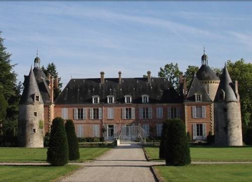 Chateau de Rere : Chambres d'hotes/B&B proche de Vouzeron