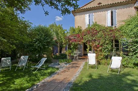 Clos des Iris : Hotel proche de Saint-Jurs