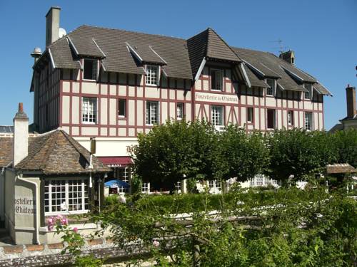 Hostellerie Du Chateau : Hotel proche d'Ouchamps