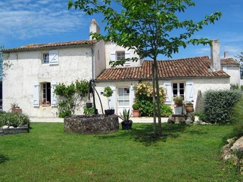 Le Logis du Port Paradis : Chambres d'hotes/B&B proche de Chaillevette