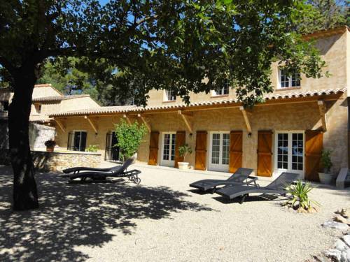 Le Mas des Selves : Chambres d'hotes/B&B proche de Trans-en-Provence