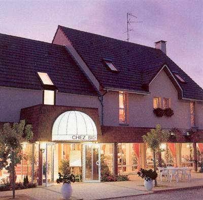 Logis Chez Bach : Hotel proche de La Loye