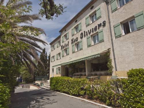 Hotel Les Oliviers : Hotel proche de Saint-Cézaire-sur-Siagne