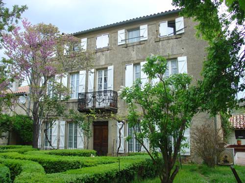 Chambres d'hôtes Domaine La Barre : Chambres d'hotes/B&B proche d'Aigues-Vives