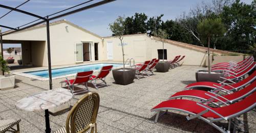 Hotel Les Nevons : Hotel proche de Saumane-de-Vaucluse