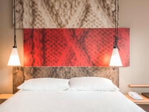 Hotel ibis Caen Porte d’Angleterre : Suite Familiale