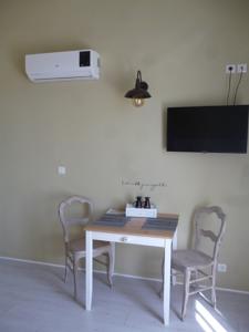 Petit Appartement Pont du Gard : photos des chambres