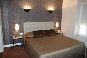 Hotel De Troyes : photos des chambres
