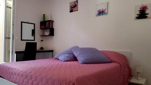 Chambres d'hotes/B&B Au Pin Parasol : Chambre Double - Vue sur Jardin