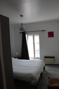 Hotel Restaurant Les Gorges de Chouvigny : photos des chambres