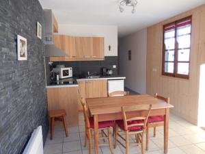 Appartement Les Serintes : photos des chambres