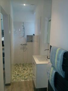 Chambres d'hotes/B&B Chambres d'Hotes Cote Parc-Cote Jardin : photos des chambres