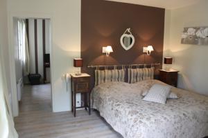 Hotel Restaurant Les Vieilles Tours : Suite Familiale