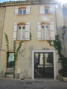 Hebergement Somptueuse villa du XVIeme siecle avec piscine privee : Villa avec Piscine Privée