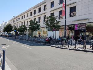 Appartement Ravissante petite maison a Bordeaux : photos des chambres