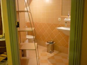 Chambres d'hotes/B&B Maison d'Hotes Redon : Chambre Double Confort avec Baignoire - Jaune